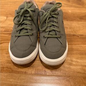 Nike Men’s Olive Canvas Low-Top Sneakers